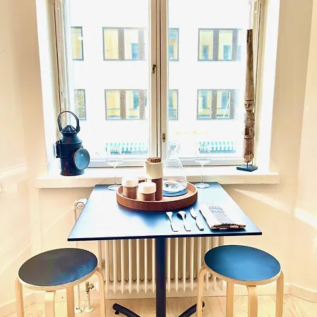 Design District Area - Compact Center Apartment Helsinki